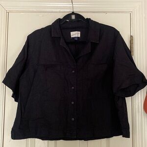 Universal Thread black button up